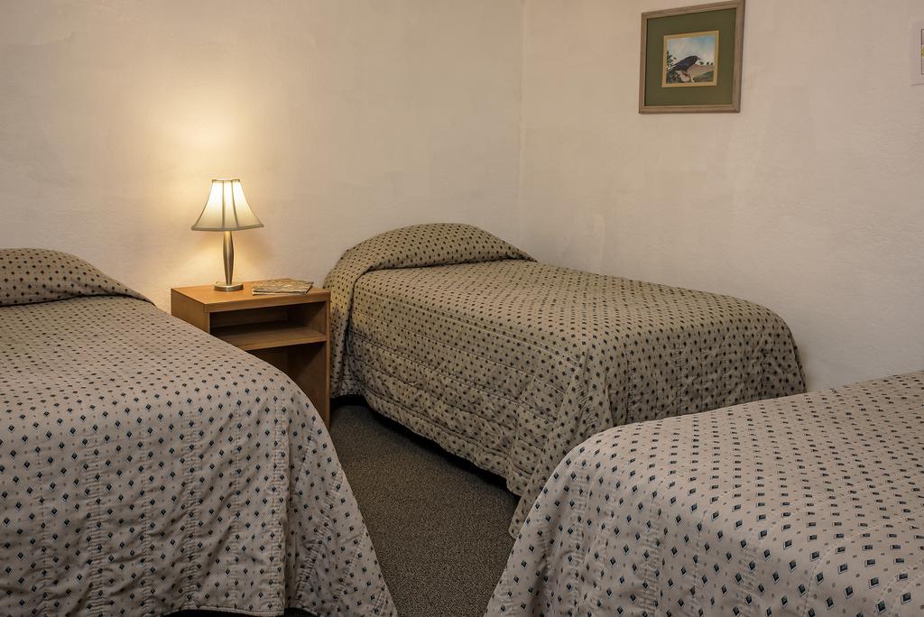 Jnr Hotel Cedarville Екстер'єр фото
